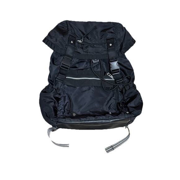lululemon discontinues backpack Every day 2.0 23L (001) sweaty gear Amazon.com | Lululemon New Crew